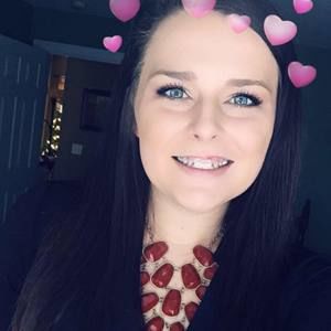 Meet your Posher, Michaela